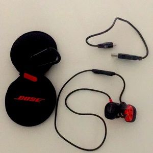 Bose SoundSport wireless headphone